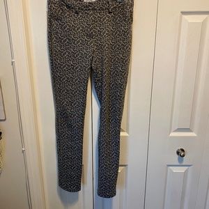 Women’s size 4 Calvin Klein animal print pants